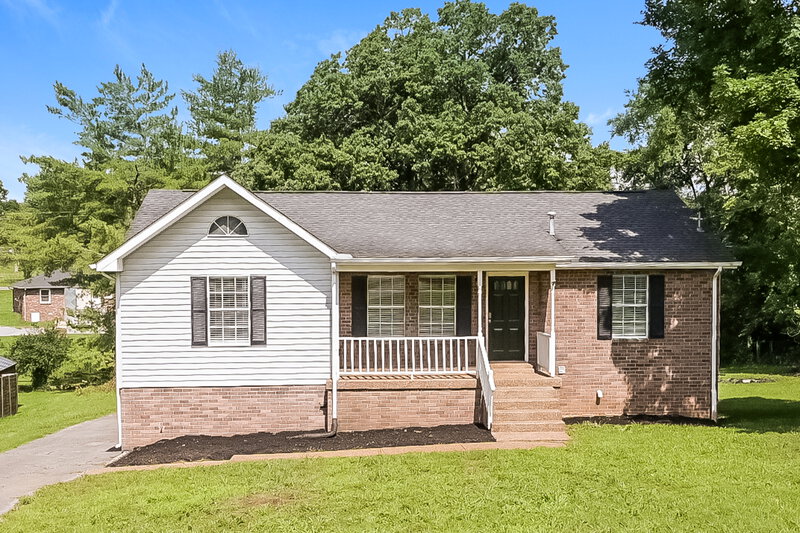 2,110/Mo, 121 Lee Court Gallatin, TN 37066 External View
