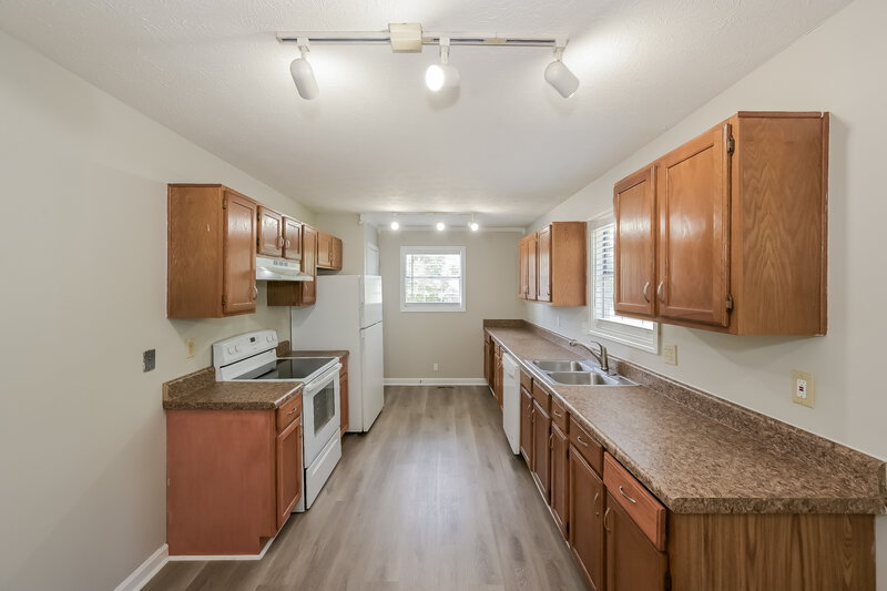 2,110/Mo, 121 Lee Court Gallatin, TN 37066 Misc View 4