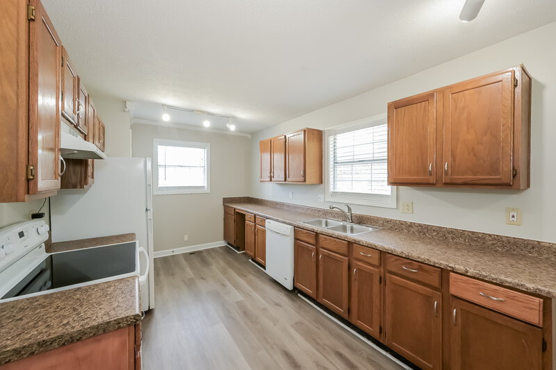 2,110/Mo, 121 Lee Court Gallatin, TN 37066 Misc View 5