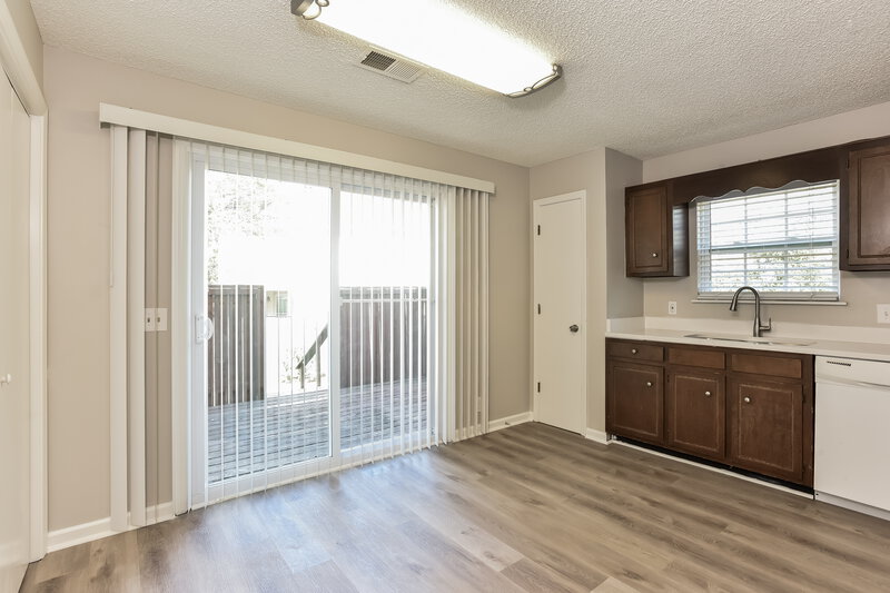 1,640/Mo, 108 Butleigh court Goodlettsville, TN 37072 Dining Room View