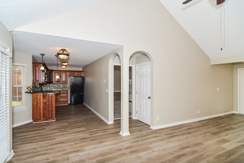 1,960/Mo, 125 Cartwright Parkway Goodlettsville, TN 37072 Living Room View 3
