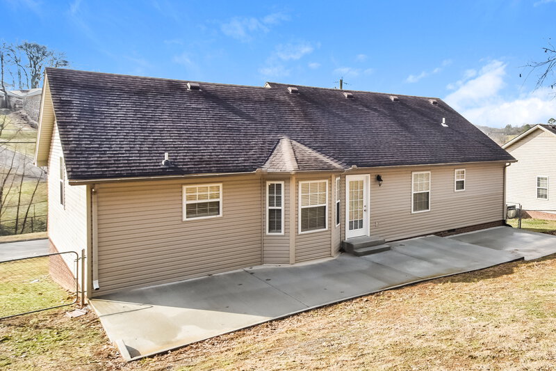 1,960/Mo, 125 Cartwright Parkway Goodlettsville, TN 37072 Rear View 2