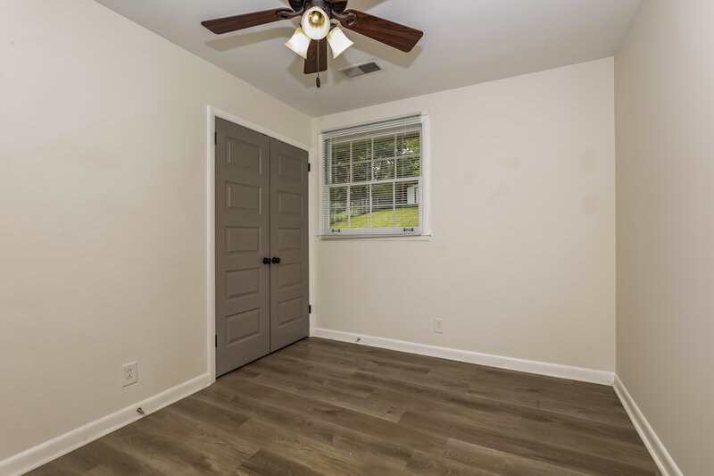 2,230/Mo, 121 Lakeside Park Drive Hendersonville, TN 37075 Bedroom View 3