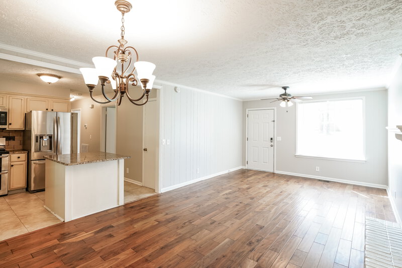 2,180/Mo, 142 Creekwood Lane Hendersonville, TN 37075 Dining Room View