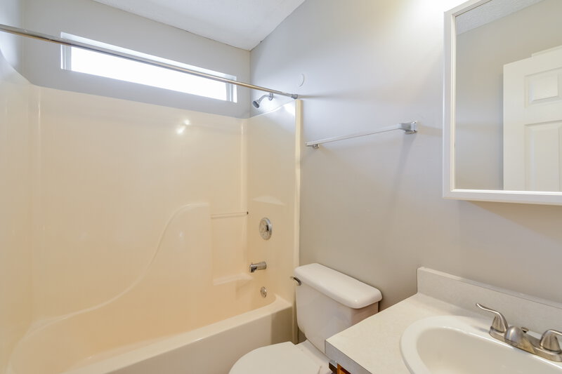 2,260/Mo, 4228 Chesney Glen Drive Hermitage, TN 37076 Bathroom View