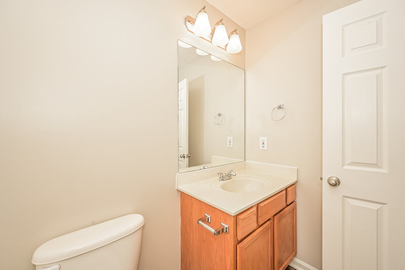 1,740/Mo, 154 Dreville Drive La Vergne, TN 37086 Bathroom View