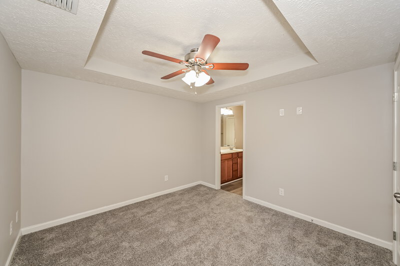 2,050/Mo, 3017 RG Buchanan Drive La Vergne, TN 37086 Main Bedroom View