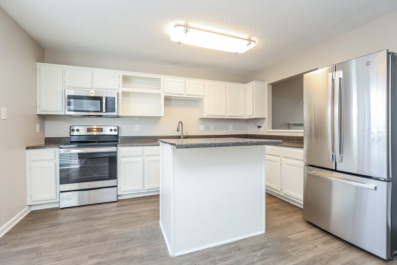 1,785/Mo, 1437 Mohawk Trail Madison, TN 37115 Kitchen View