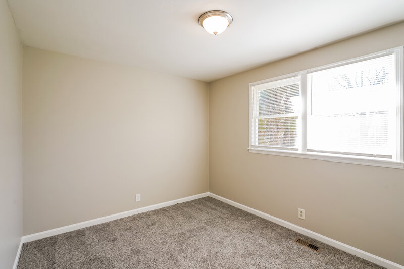 1,895/Mo, 621 Farview Drive Madison, TN 37115 Bedroom View