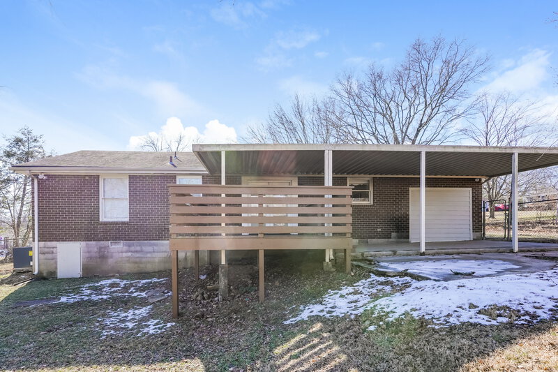 1,895/Mo, 621 Farview Drive Madison, TN 37115 Rear View