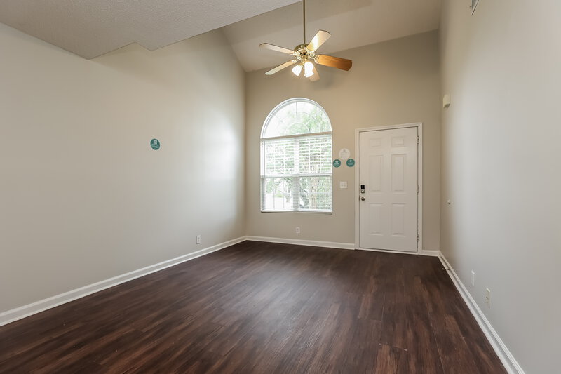 2,740/Mo, 1464 Rochester Drive Murfreesboro, TN 37130 Living Room View