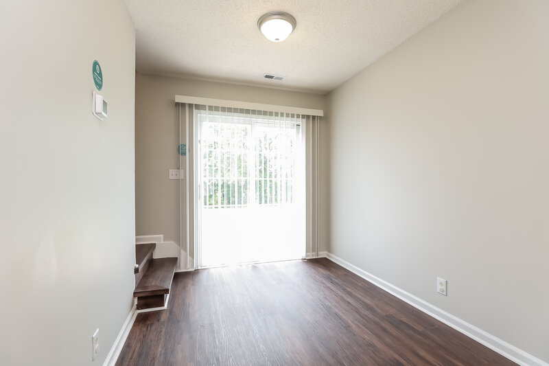 2,740/Mo, 1464 Rochester Drive Murfreesboro, TN 37130 Dining Room View