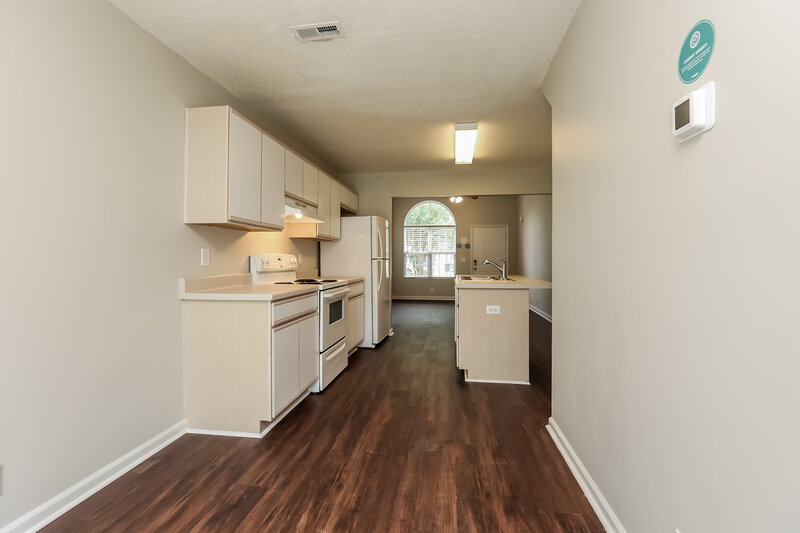 2,740/Mo, 1464 Rochester Drive Murfreesboro, TN 37130 Kitchen View