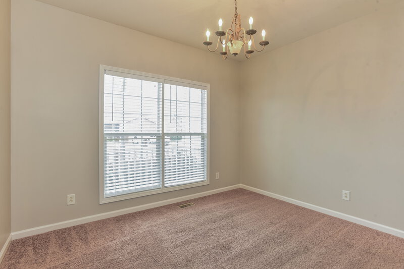 3,440/Mo, 2145 Aberdeen Circle Murfreesboro, TN 37130 Dining Room View