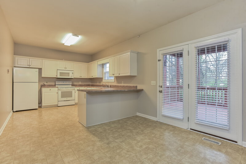 3,440/Mo, 2145 Aberdeen Circle Murfreesboro, TN 37130 Breakfast Nook View 2
