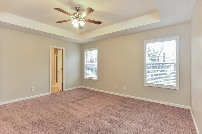 3,440/Mo, 2145 Aberdeen Circle Murfreesboro, TN 37130 Main Bedroom View 2