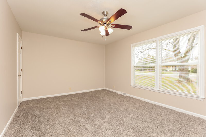 1,960/Mo, 2406 Hillmont Drive Murfreesboro, TN 37129 Main Bedroom View