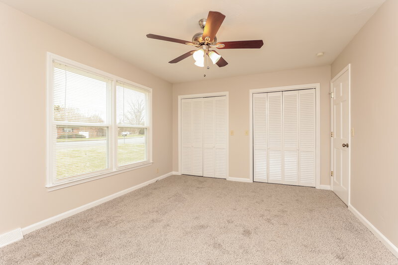 1,960/Mo, 2406 Hillmont Drive Murfreesboro, TN 37129 Main Bedroom View 2