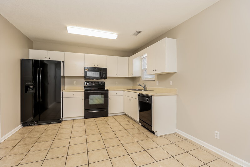 1,595/Mo, 917 Crystal Bear Trail Murfreesboro, TN 37128 Kitchen View