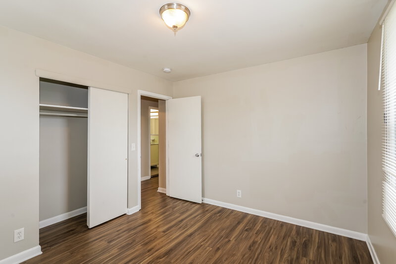 1,775/Mo, 4131 Farmview Drive Nashville, TN 37218 Bedroom View 3