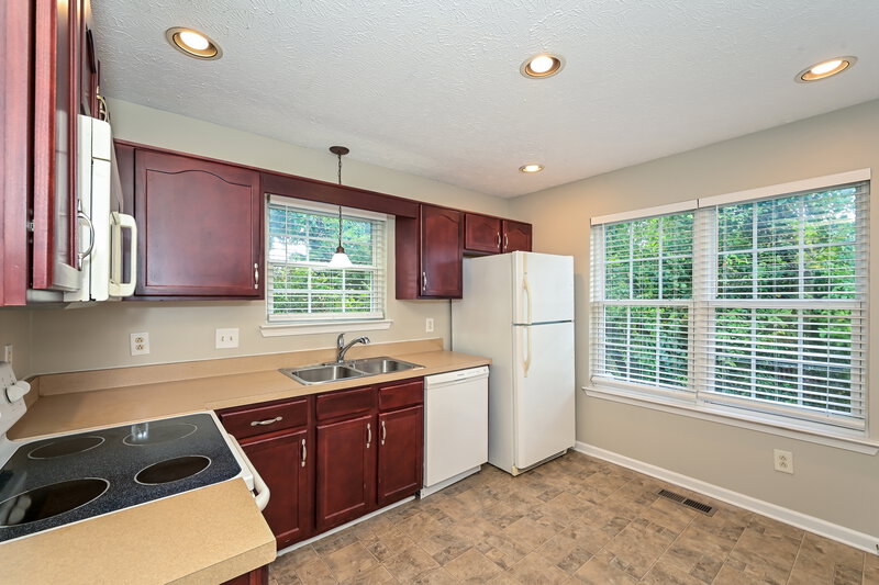1,880/Mo, 428 Brownstone Street Old Hickory, TN 37138 Kitchen View