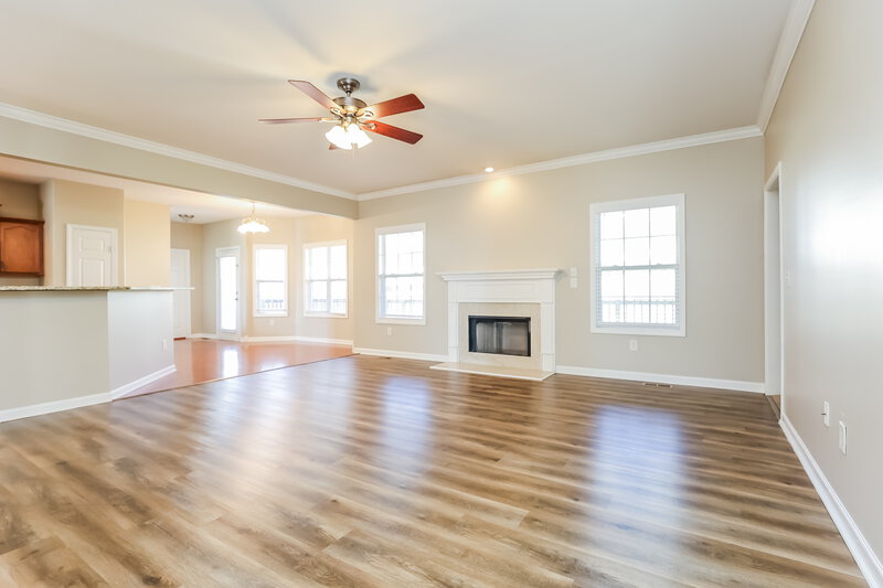 2,985/Mo, 3002 Carpenters Pass Spring Hill, TN 37174 Living Room View 2