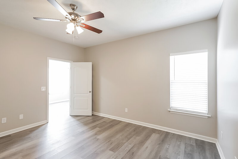 2,200/Mo, 2701 Pepperdine Dr Murfreesboro, TN 37128 Main Bedroom View 2