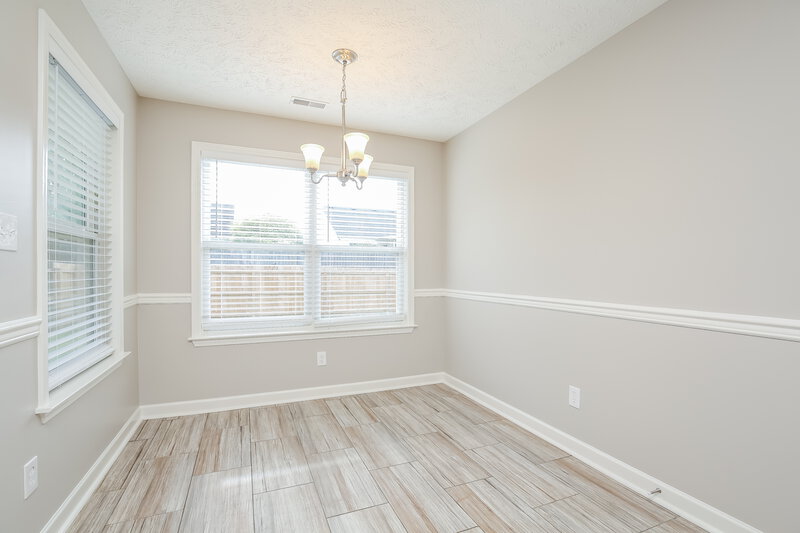 3,060/Mo, 1632 Beaconcrest Cir Murfreesboro, TN 37128 Dining Room View 2
