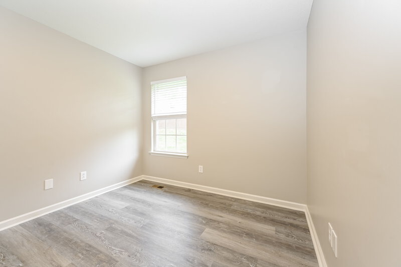 2,340/Mo, 5904 Banning Cir Antioch, TN 37013 Bedroom View 2