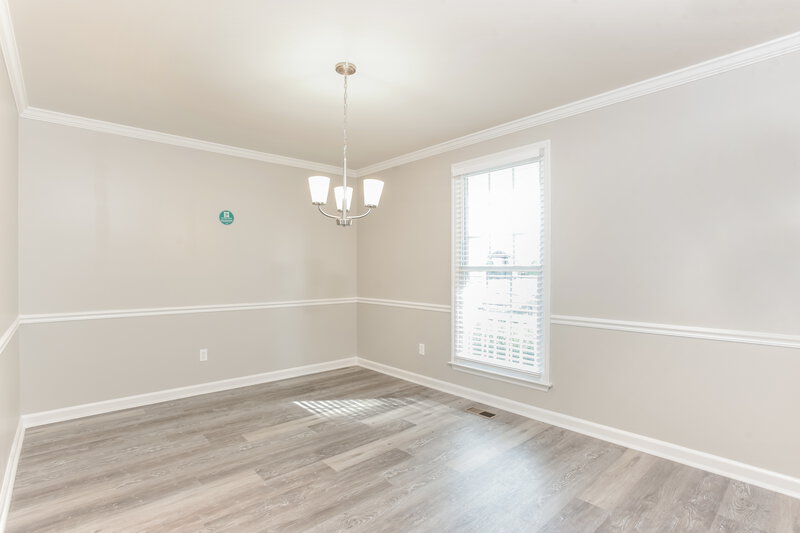 2,110/Mo, 3004 W Towne Village Ct Antioch, TN 37013 Dining Room View