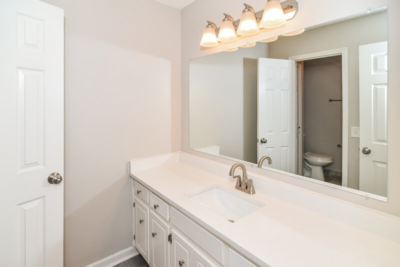 2,025/Mo, 3328 Country Ridge Dr Antioch, TN 37013 Bathroom View