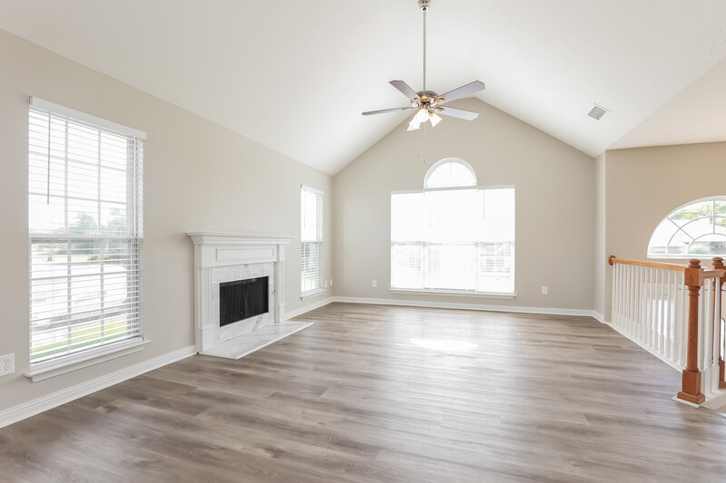 2,410/Mo, 504 Mable Mason Cv La Vergne, TN 37086 Living Room View