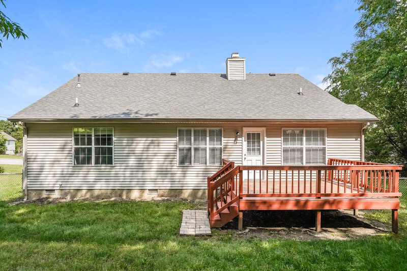 2,220/Mo, 1046 Cedar Creek Village Rd Mount Juliet, TN 37122 Rear View
