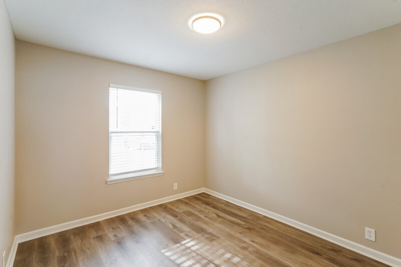 2,326/Mo, 717 Winchester Pl Antioch, TN 37013 Bedroom View 2