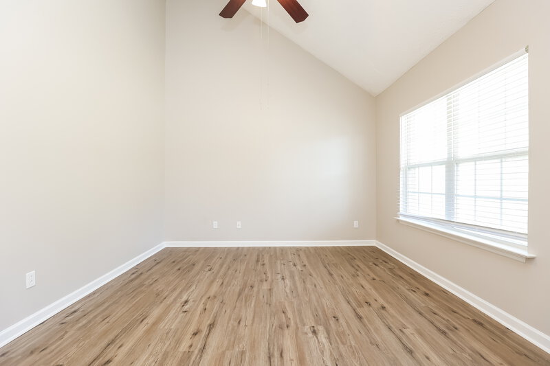 2,020/Mo, 2304 Edge O Lake Dr Antioch, TN 37013 Living Room View