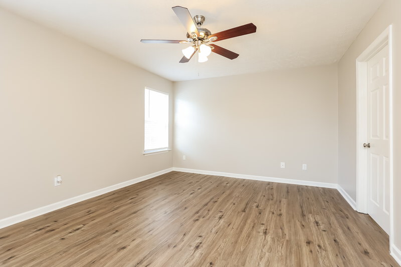 2,020/Mo, 2304 Edge O Lake Dr Antioch, TN 37013 Main Bedroom View