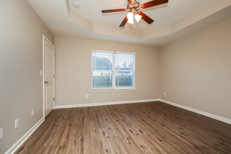 2,110/Mo, 2136 Longhunter Chase Dr Spring Hill, TN 37174 Main Bedroom View