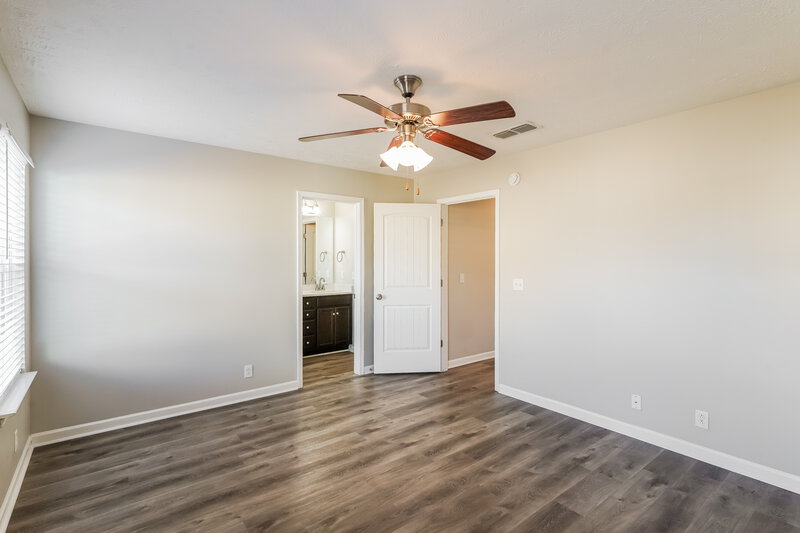 1,860/Mo, 1711 Bellamy Ln Murfreesboro, TN 37128 Main Bedroom View