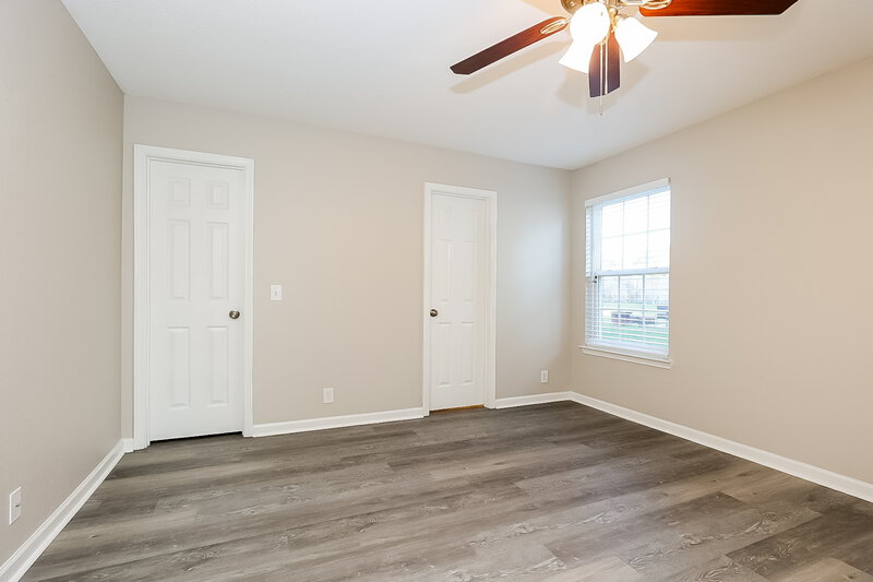 2,960/Mo, 7552 W Winchester Dr Antioch, TN 37013 Main Bedroom View