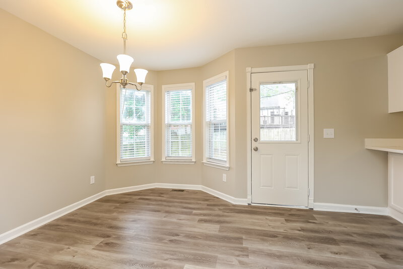 2,350/Mo, 3904 Waterford Way Antioch, TN 37013 Dining Room View