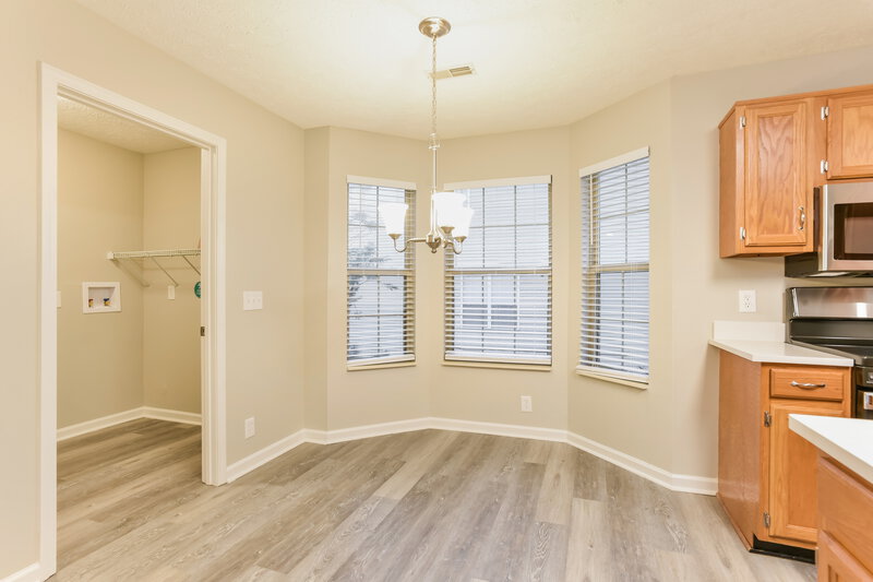 2,285/Mo, 3625 Seasons Dr Antioch, TN 37013 Breakfast Nook View