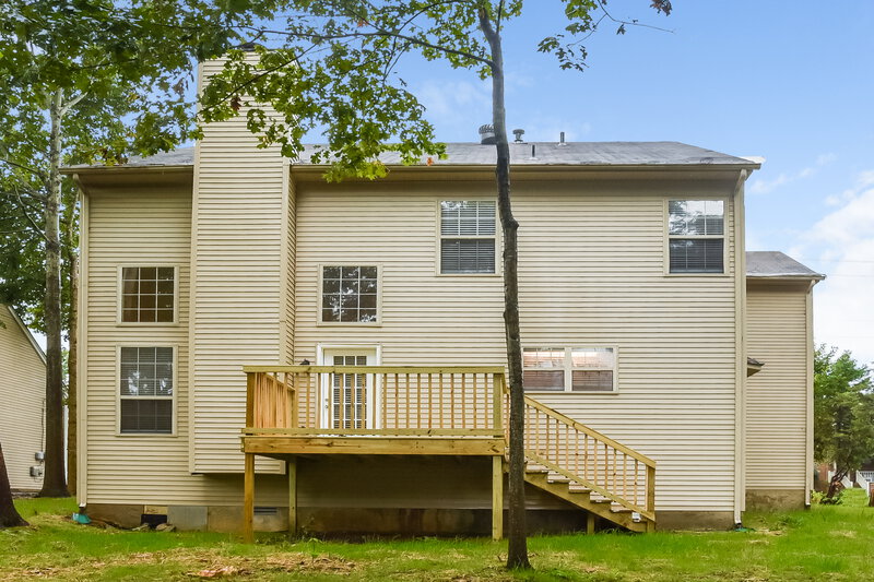 2,285/Mo, 3625 Seasons Dr Antioch, TN 37013 Rear View