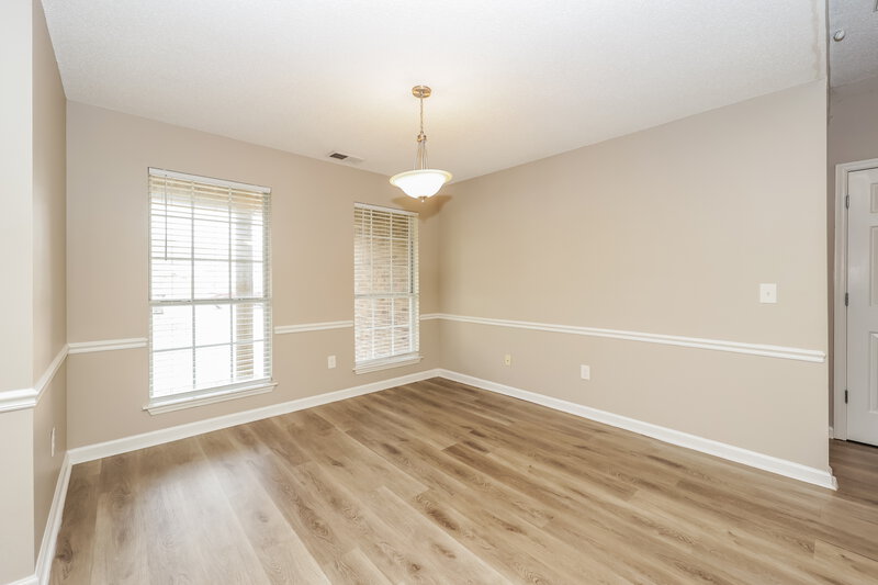 2,090/Mo, 171 Bill Stewart Blvd La Vergne, TN 37086 Dining Room View