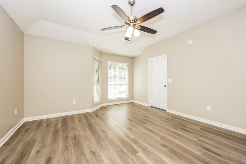 2,090/Mo, 171 Bill Stewart Blvd La Vergne, TN 37086 Main Bedroom View