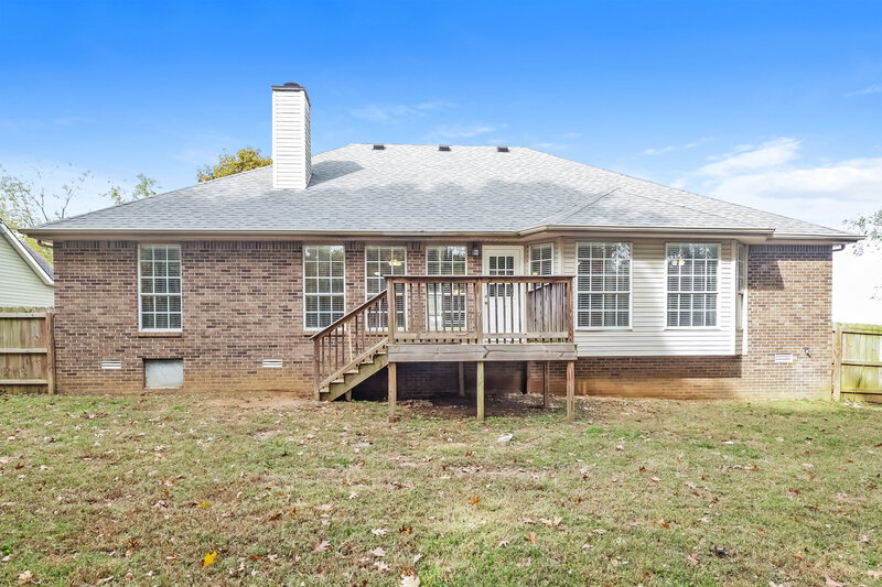 2,090/Mo, 171 Bill Stewart Blvd La Vergne, TN 37086 Rear View