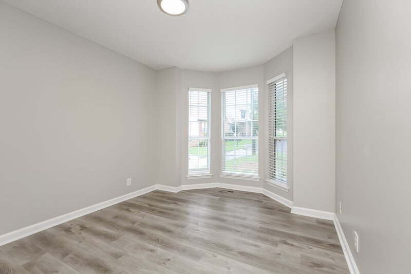 1,900/Mo, 1216 Danbury Ct Nashville, TN 37214 Bedroom View 2