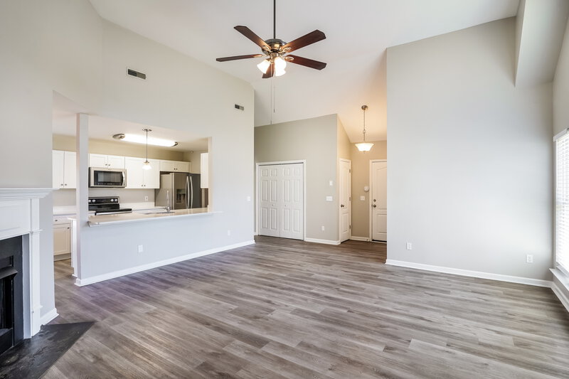 2,400/Mo, 4019 Wisdom Way Smyrna, TN 37167 Living Room View