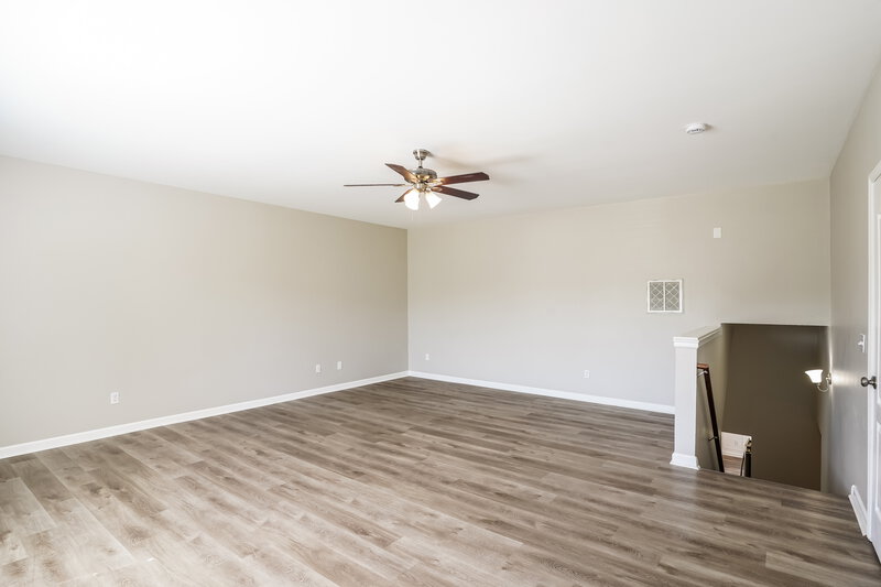 2,400/Mo, 4019 Wisdom Way Smyrna, TN 37167 Living Room View 3