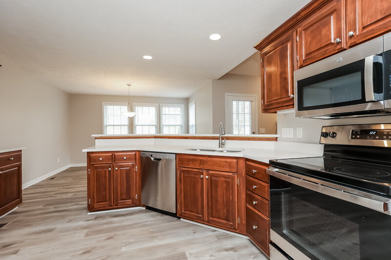 3,390/Mo, 4116 Highlander Ct Antioch, TN 37013 Kitchen View 3