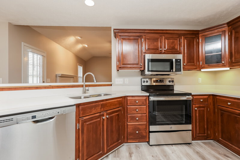 3,390/Mo, 4116 Highlander Ct Antioch, TN 37013 Kitchen View 4